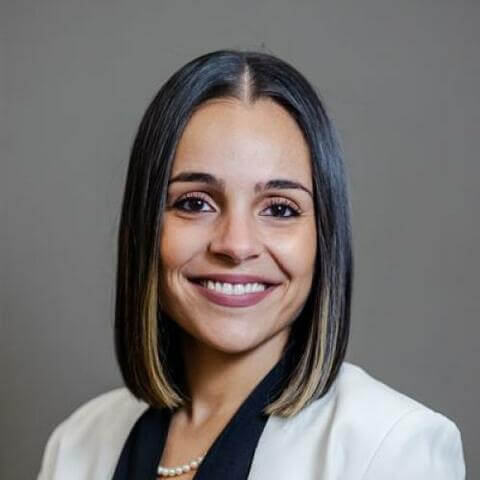 Yesenia Espinal headshot